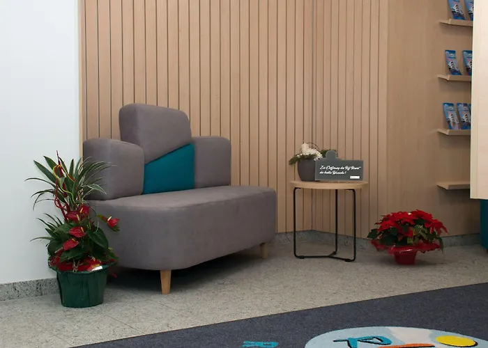 Riff 3* باد لاوزيك